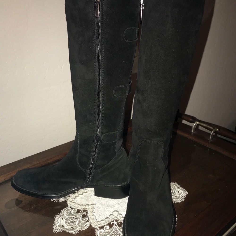 Aquatalia by Marvin K Tall Suede Black Boots
 sz 6